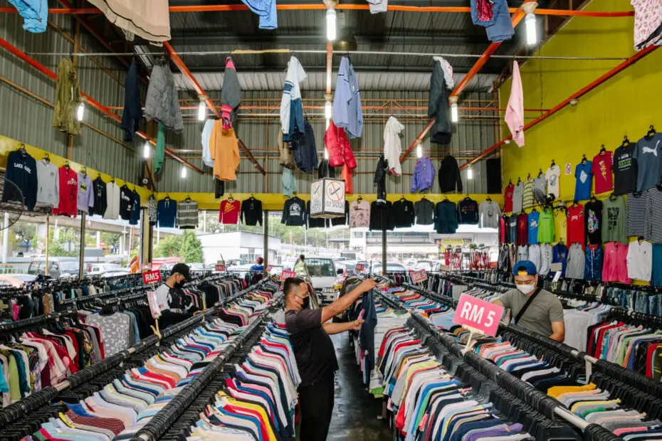 The impact of the second hand garment industry on Malaysia's economy